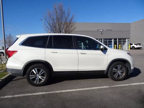 Used 2016 Honda Pilot EX-L image 5