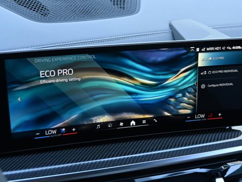 New 2026 BMW X5 M60i image 32