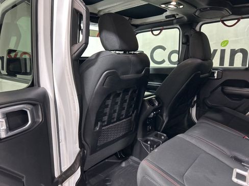 Used 2021 Jeep Gladiator Rubicon image 19