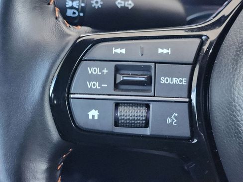 Used 2025 Honda HR-V Sport image 26