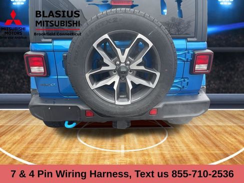 Used 2024 Jeep Wrangler Unlimited w/ Convenience Group image 34