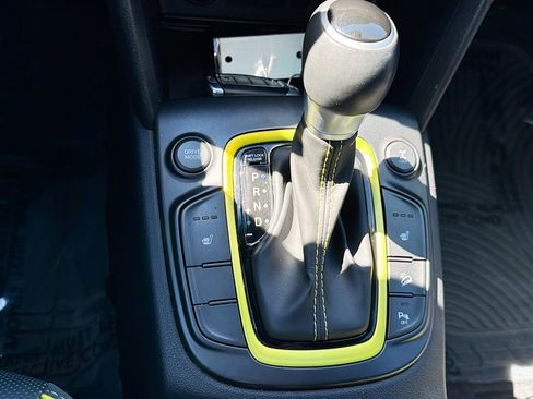 Used 2020 Hyundai Kona Ultimate image 28