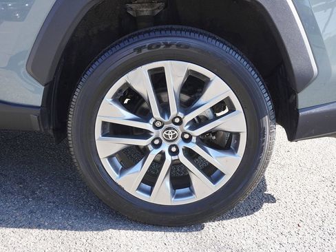 Used 2023 Toyota RAV4 XLE Premium AWD/4WD image 22