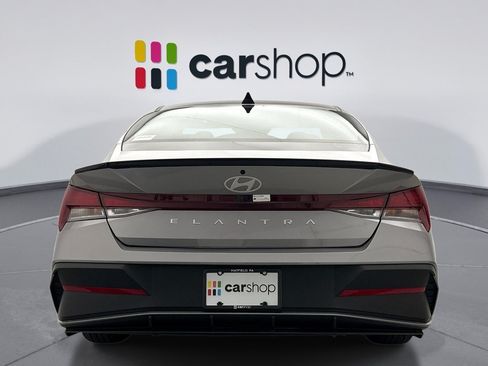 Used 2025 Hyundai Elantra Sport w/ Cargo Package FWD image 4