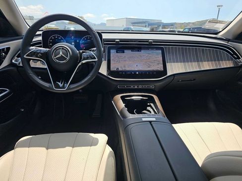 Used 2026 Mercedes-Benz E 350 Sedan image 18