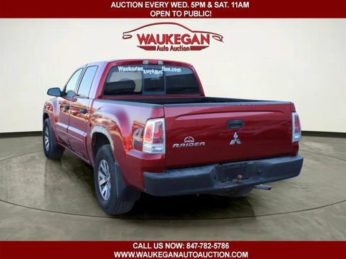 Used 2008 Mitsubishi Raider LS AWD/4WD image 4