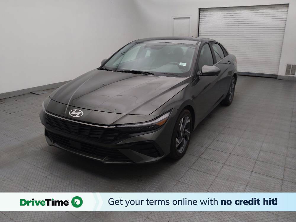 Used 2025 Hyundai Elantra SEL FWD image 1