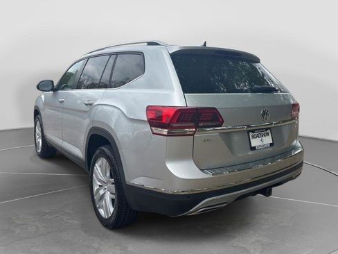 Used 2019 Volkswagen Atlas SEL FWD image 3