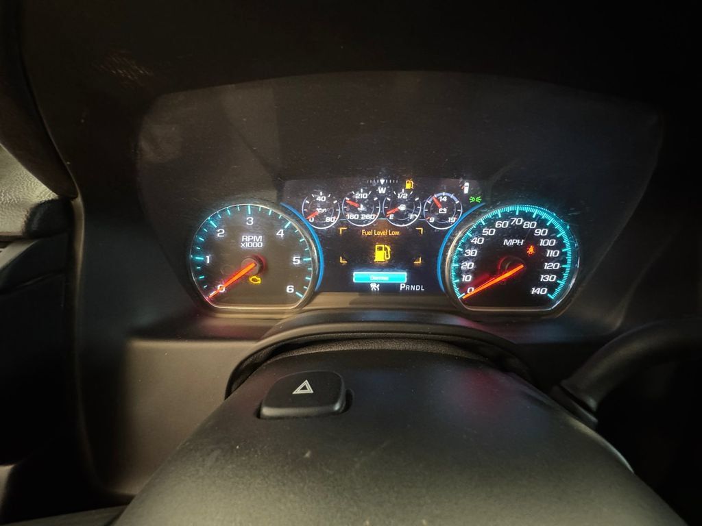 Used 2018 GMC Yukon XL Denali w/ Open Road Package AWD/4WD image 14