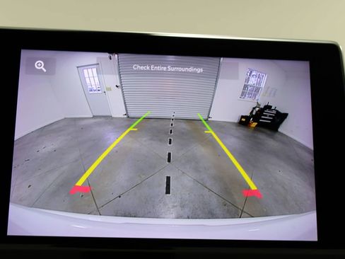 Used 2024 Jeep Compass Latitude image 44