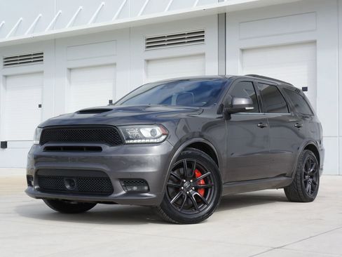 Used 2018 Dodge Durango SRT w/ SRT Interior Appearance Group image 4
