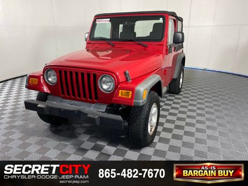 Used 2006 Jeep Wrangler X w/ Tire & Wheel Group (Ecco) AWD/4WD image 3