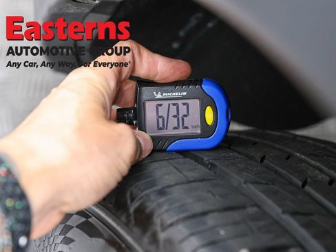Used 2021 Honda Pilot EX image 28