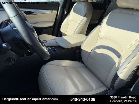 Used 2021 INFINITI QX50 Essential w/ Convenience Package image 36