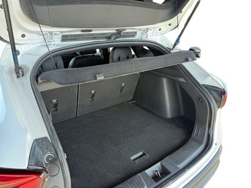 Used 2025 Chevrolet Trax RS w/ Sunroof Package FWD image 15