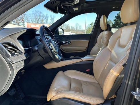 Used 2021 Volvo XC90 T6 Inscription image 19