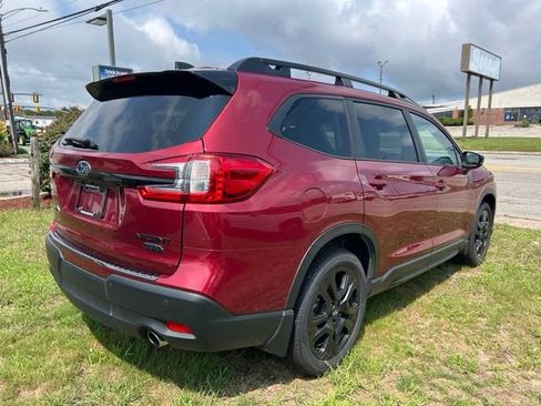 Used 2025 Subaru Ascent Bronze Edition w/ Onyx Package AWD/4WD image 4