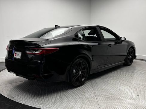 Used 2026 Toyota Camry Hybrid w/ Convenience Package FWD image 41