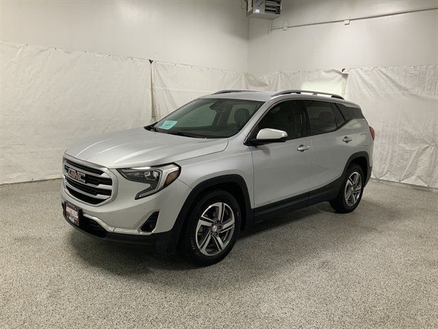 Used 2020 GMC Terrain SLT w/ Preferred Package AWD/4WD image 2