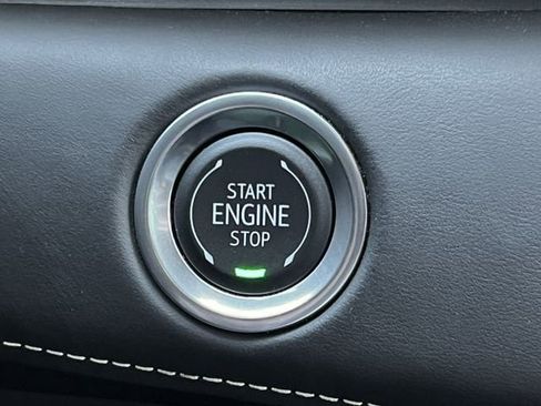 Certified 2024 Cadillac Escalade ESV Sport Platinum w/ Heavy-Duty Trailer Package image 21