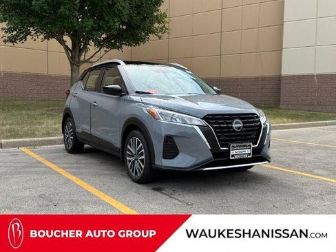 Certified 2023 Nissan Kicks SV FWD image 1