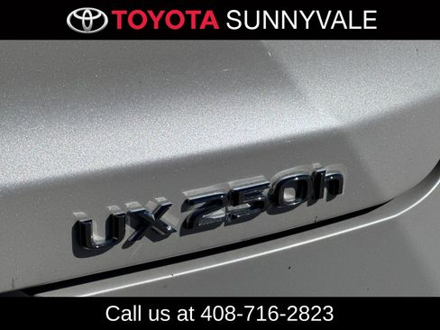 Used 2023 Lexus UX 250h 250h Base w/ Accessory Package (A2) image 13