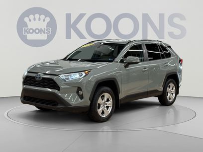 Used 2020 Toyota RAV4 XLE w/ All Weather Liner Package