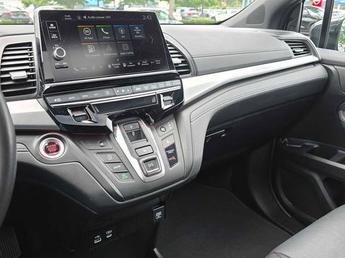 Used 2025 Honda Odyssey Sport-L image 35