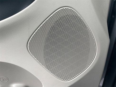 Used 2016 Dodge Grand Caravan SE w/ Quick Order Package 29E SE image 33