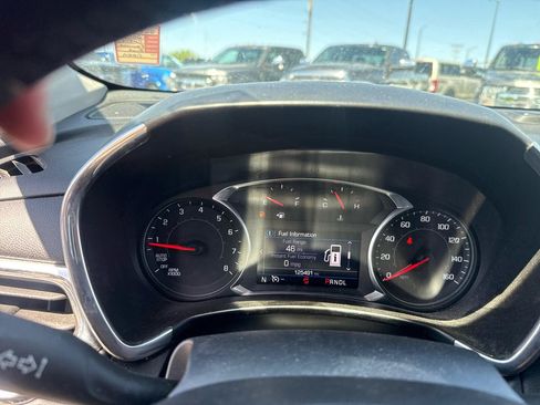 Used 2019 Chevrolet Equinox LT FWD image 9