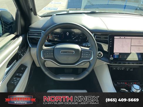 New 2026 Jeep Grand Wagoneer Summit w/ Rear Seat Video Group I AWD/4WD image 14