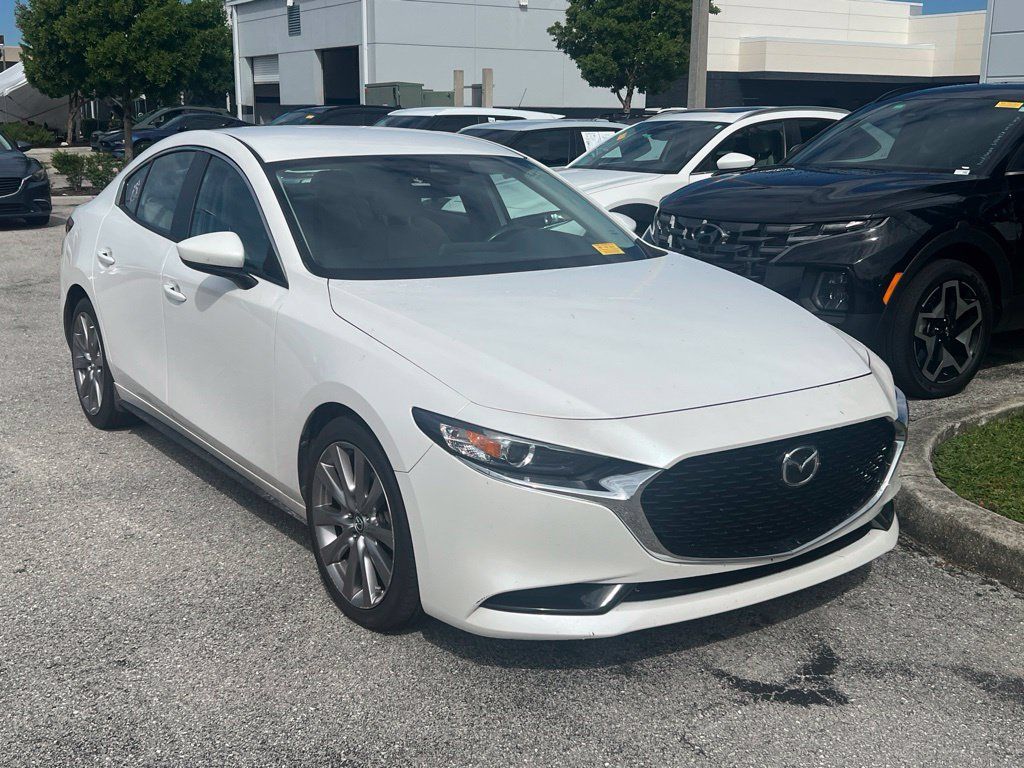 Used 2019 MAZDA MAZDA3 AWD Sedan w/ Preferred Package image 2
