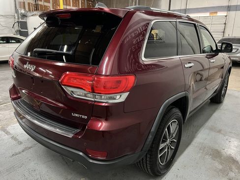 Used 2017 Jeep Grand Cherokee Limited w/ Luxury Group II image 9