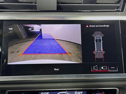 Certified 2025 Audi Q3 2.0T Premium w/ Convenience Package image 13