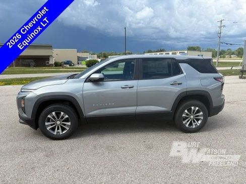New 2026 Chevrolet Equinox LT w/ Convenience Package II AWD/4WD image 2