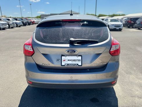 Used 2014 Ford Focus Titanium FWD image 40