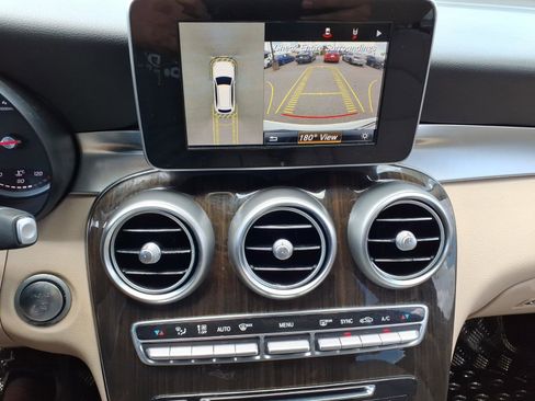 Used 2016 Mercedes-Benz GLC 300 image 13