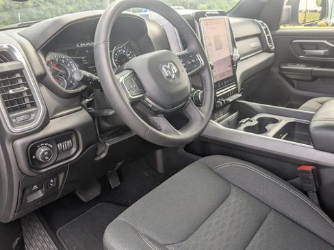Used 2025 RAM 1500 Big Horn RWD image 15