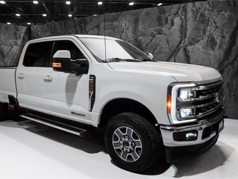 Used 2023 Ford F250 Lariat image 25