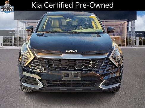 Certified 2024 Kia Sportage EX image 2