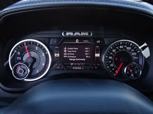 Used 2022 RAM 2500 Laramie AWD/4WD image 27