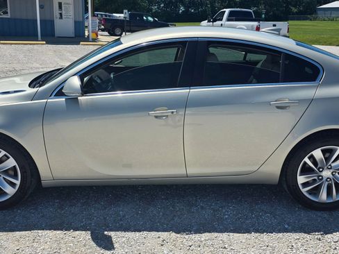 Used 2016 Buick Regal FWD image 6