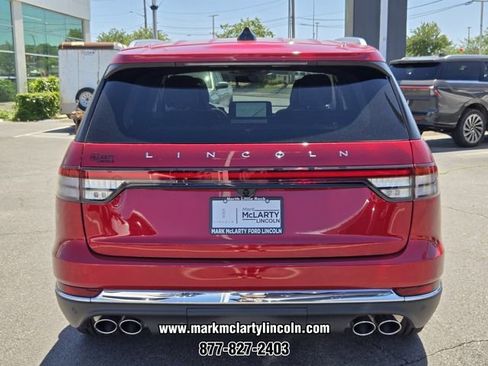 New 2026 Lincoln Aviator Reserve AWD/4WD image 11
