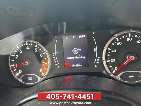 Used 2018 Jeep Renegade Sport w/ Power & Air Group AWD/4WD image 8