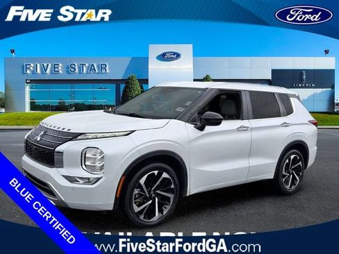 Used 2024 Mitsubishi Outlander SEL FWD image 3
