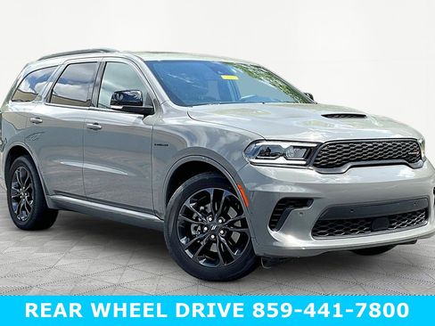 Used 2024 Dodge Durango R/T RWD image 3