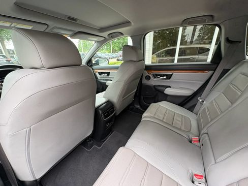 Used 2018 Honda CR-V Touring image 23