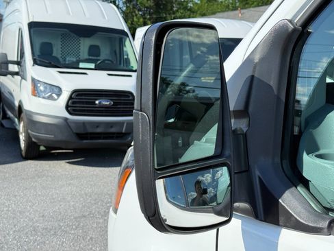 Used 2019 Ford Transit 150 148 Low Roof RWD image 39