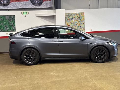 Used 2022 Tesla Model X Plaid AWD/4WD image 32