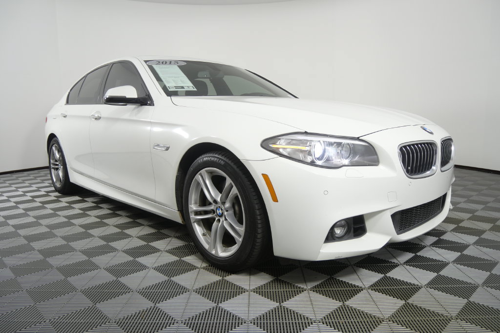 Used 2015 BMW 528i Sedan RWD image 2